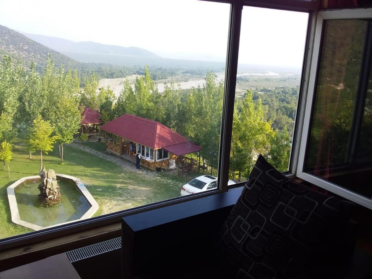 Kungut Hotel & Restaurant Şǝki Habitación foto